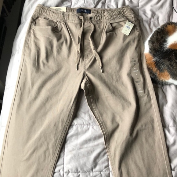 AE Mens Slim Jogger - Khaki - Picture 1 of 1